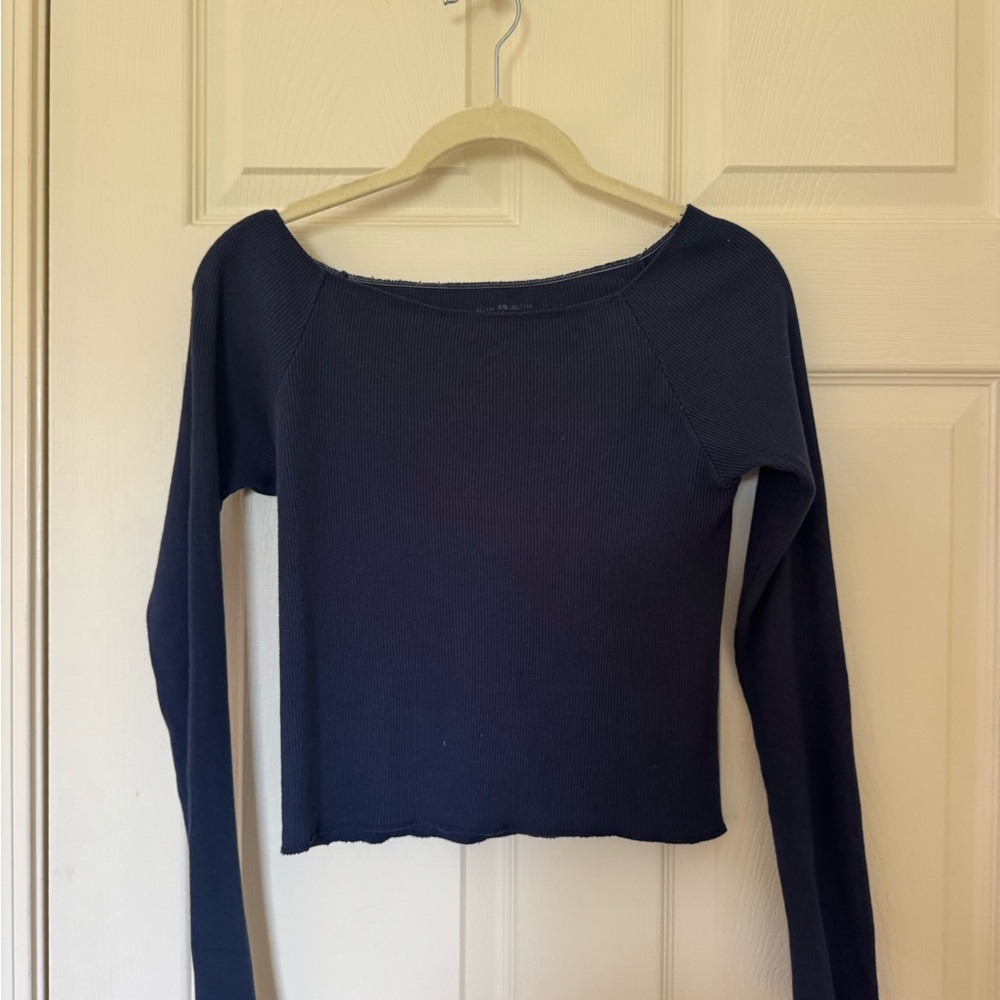 Brandy Melville Blue Fitted Crop Blouse